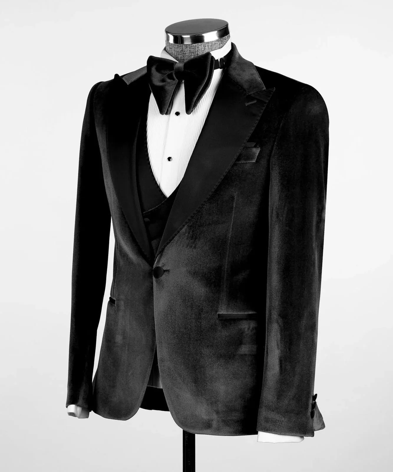 Black Velvet Double-Breasted Tuxedo