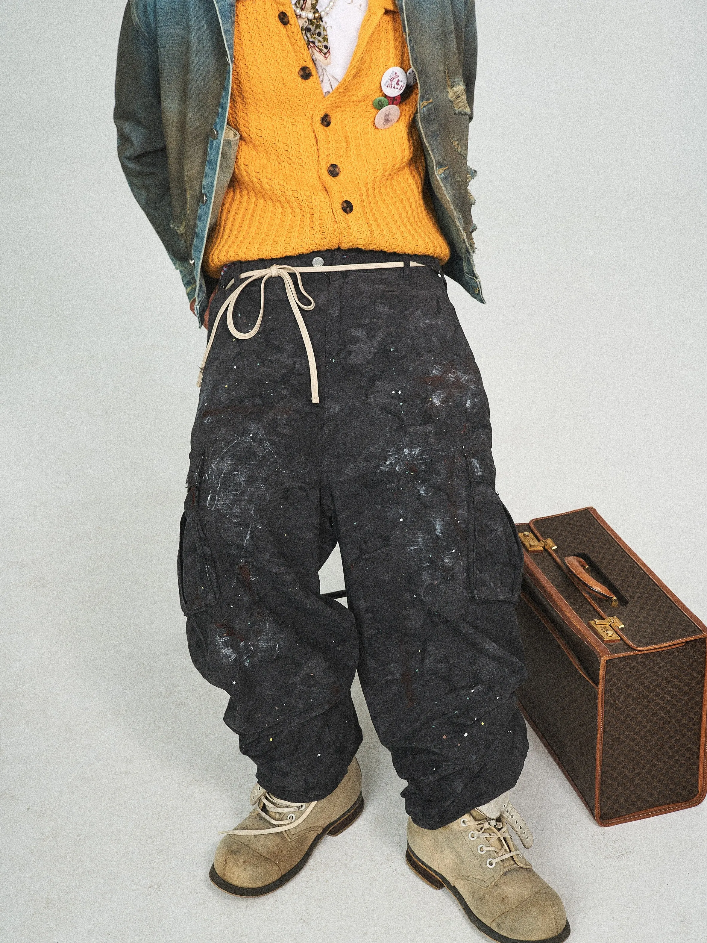 Grid Pattern Loose Silhouette Cargo Pants