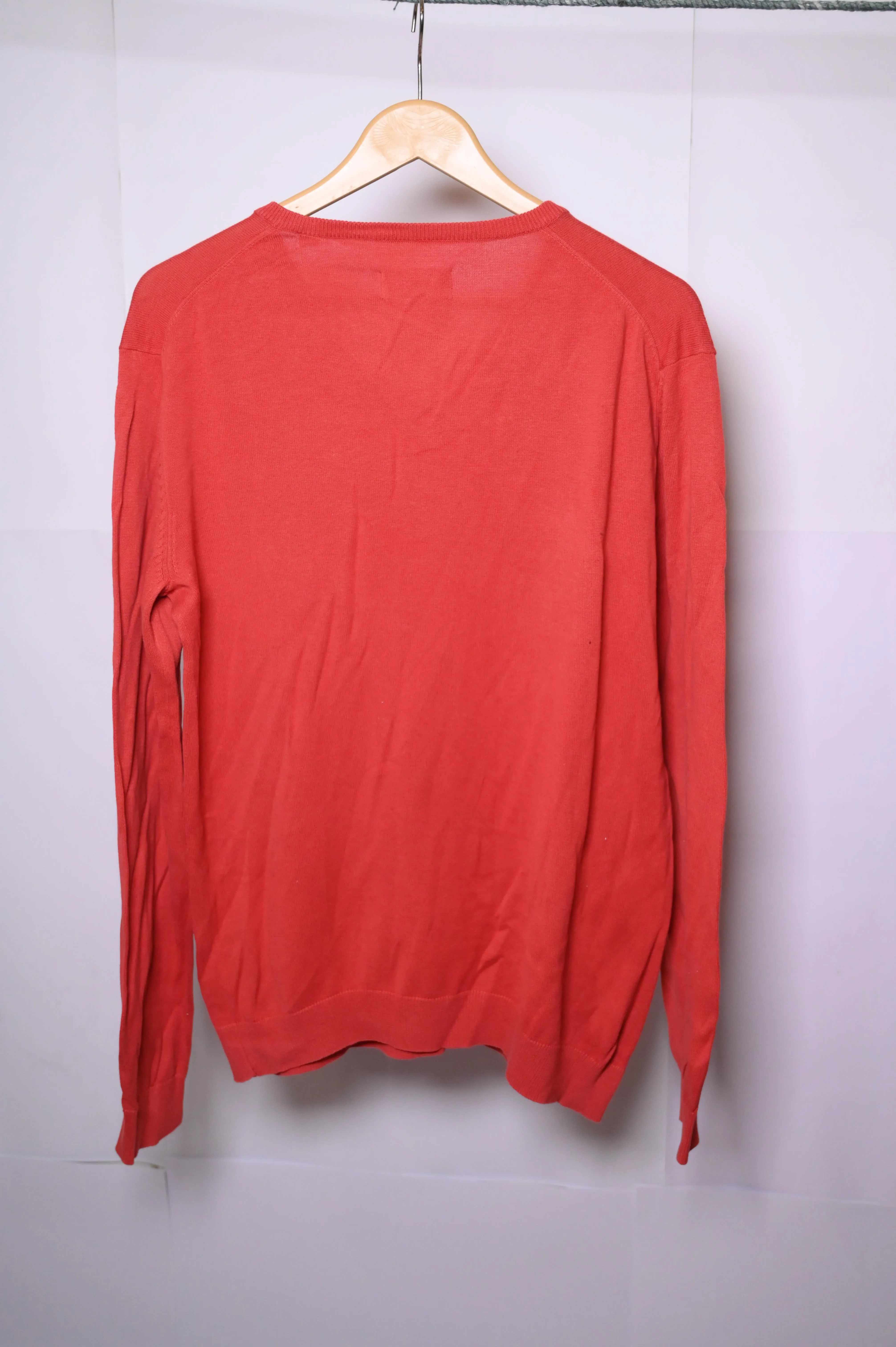 Mexx Orange Medium V-neck Sweatshirt – Excellent Condition