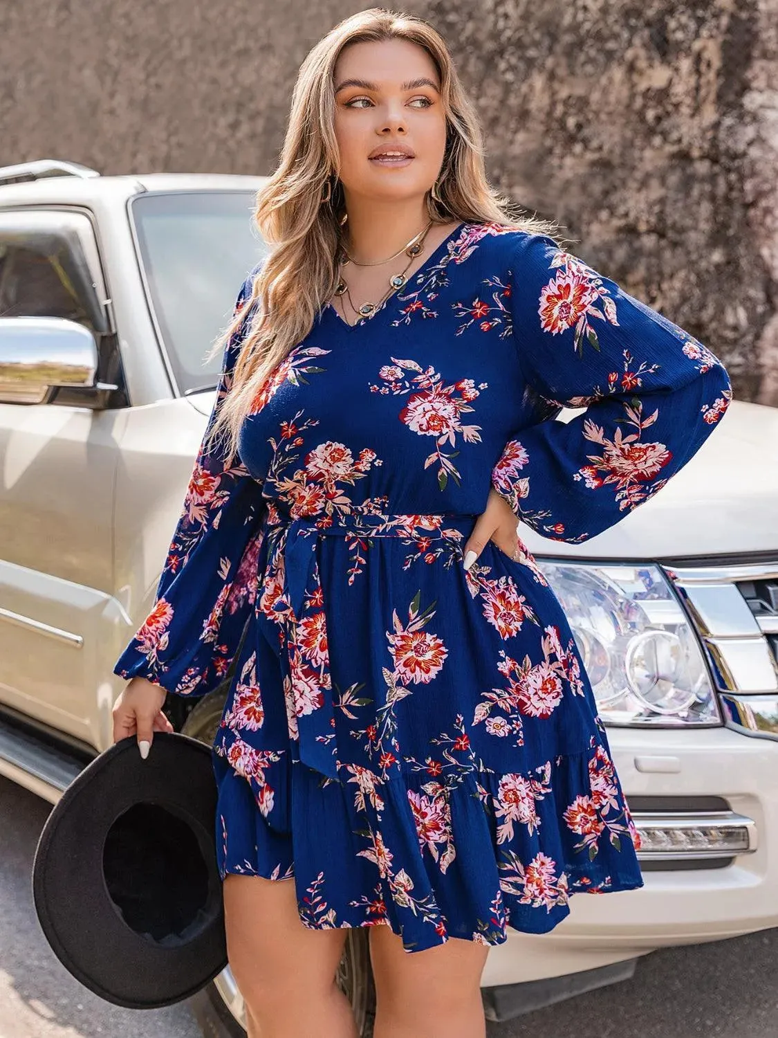 Stunning Plus Size V-Neck Floral Dress for All Day Elegance