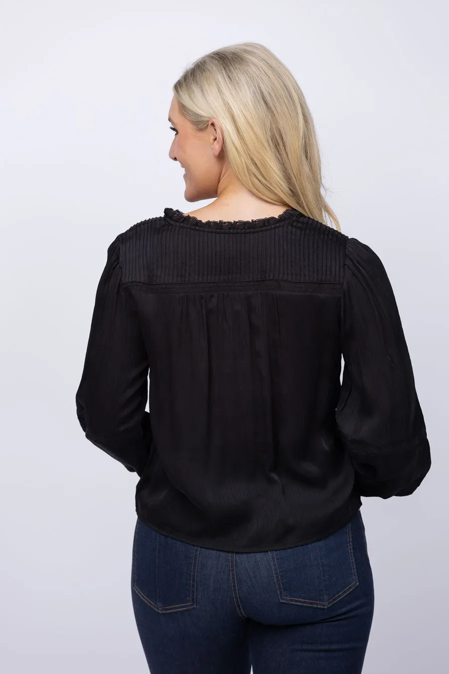 Velvet Koren Top in Black