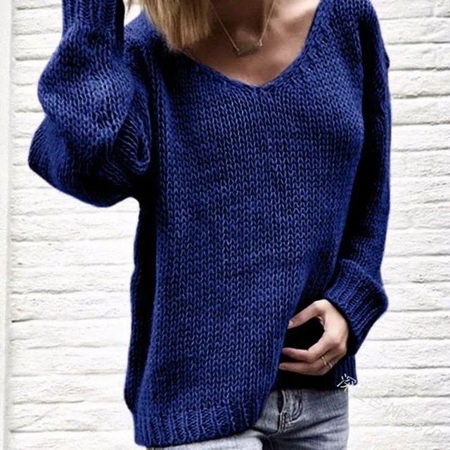 Women Solid V Neck Sweaters