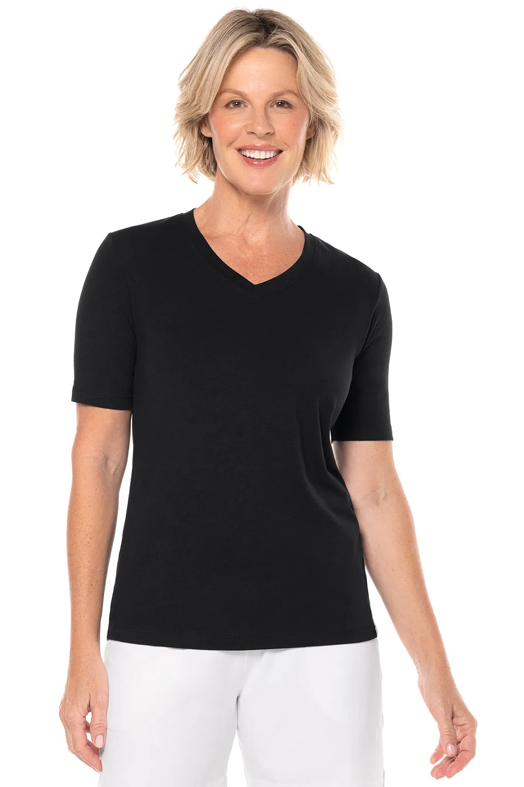 Women's Morada Everyday Short Sleeve V-Neck T-Shirt | Black